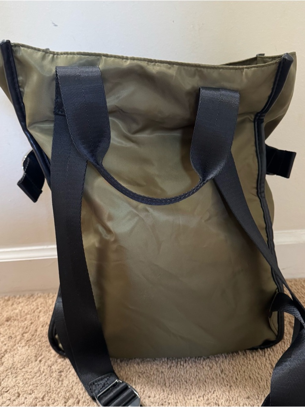 Olive Green Men's Nylon Convertible Backpack - Versatile Carry Zara - Picture 5 of 6